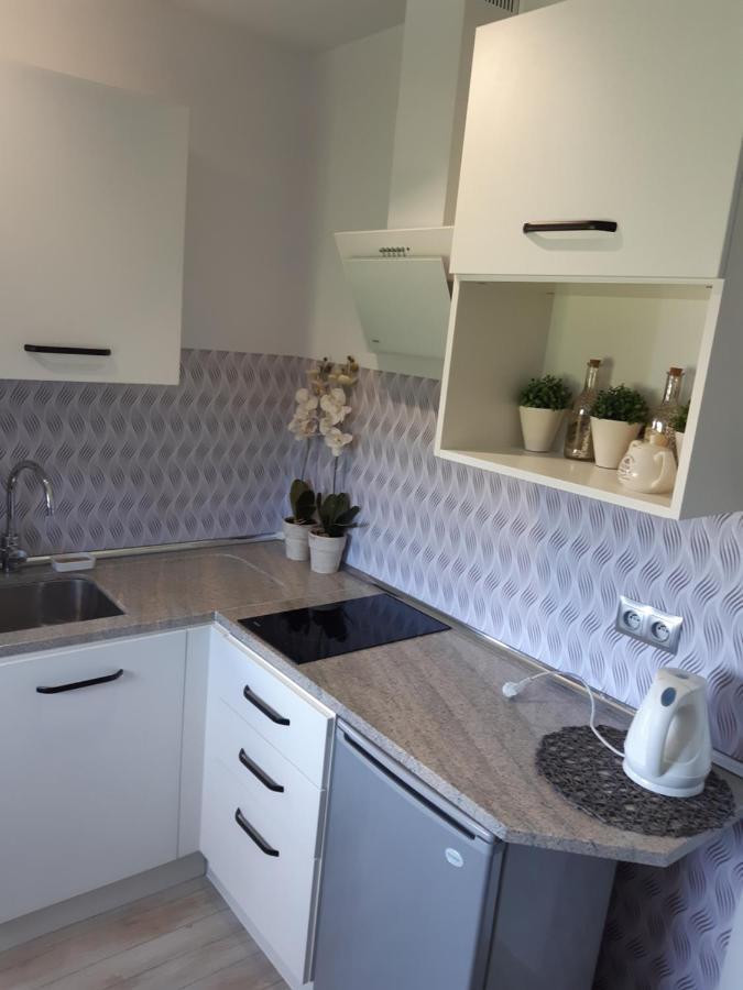 Maly Apartamencik Teo ريفال المظهر الخارجي الصورة
